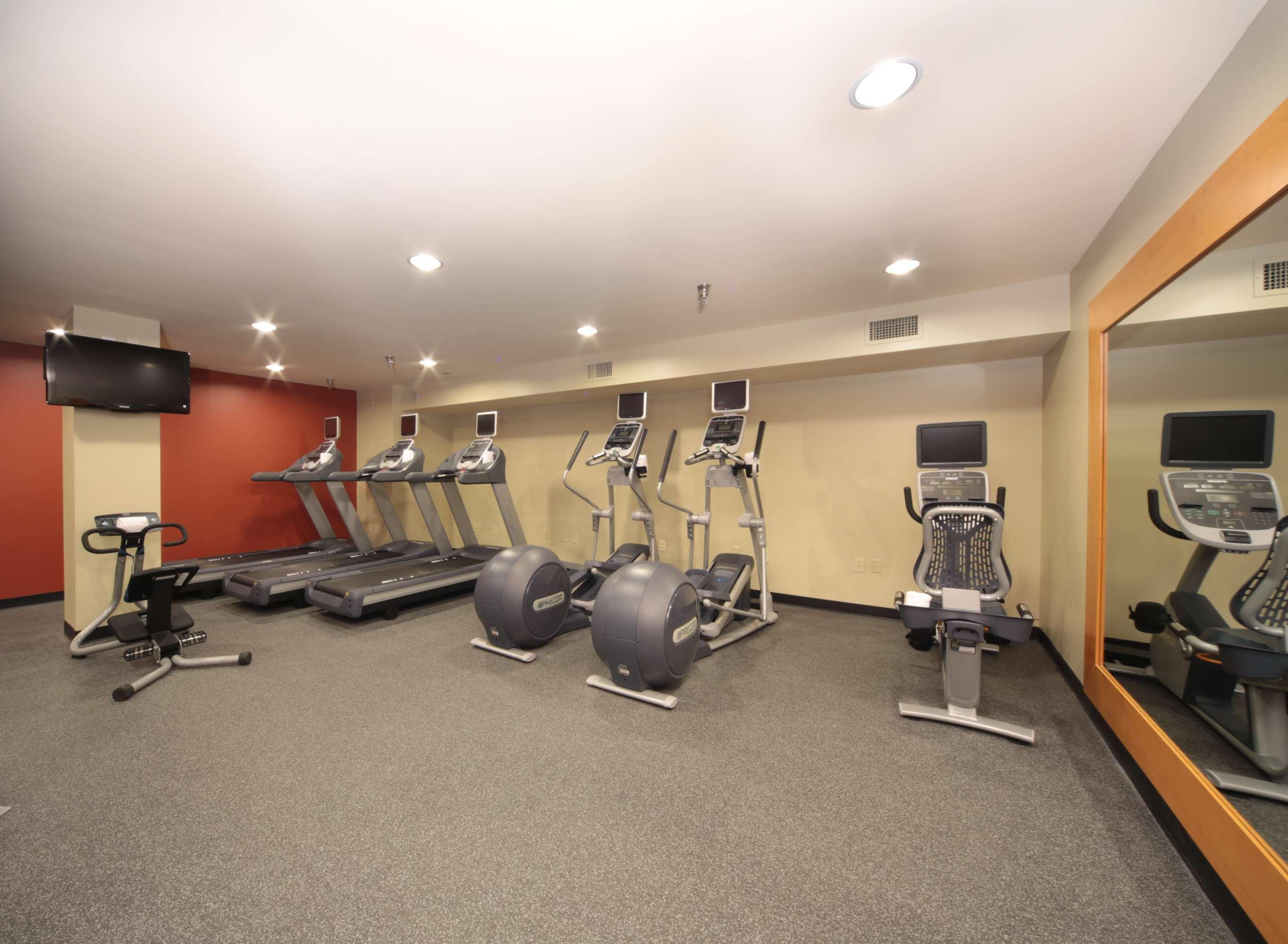 Hilton Garden Inn Pittsburgh University Place Съоръжения снимка