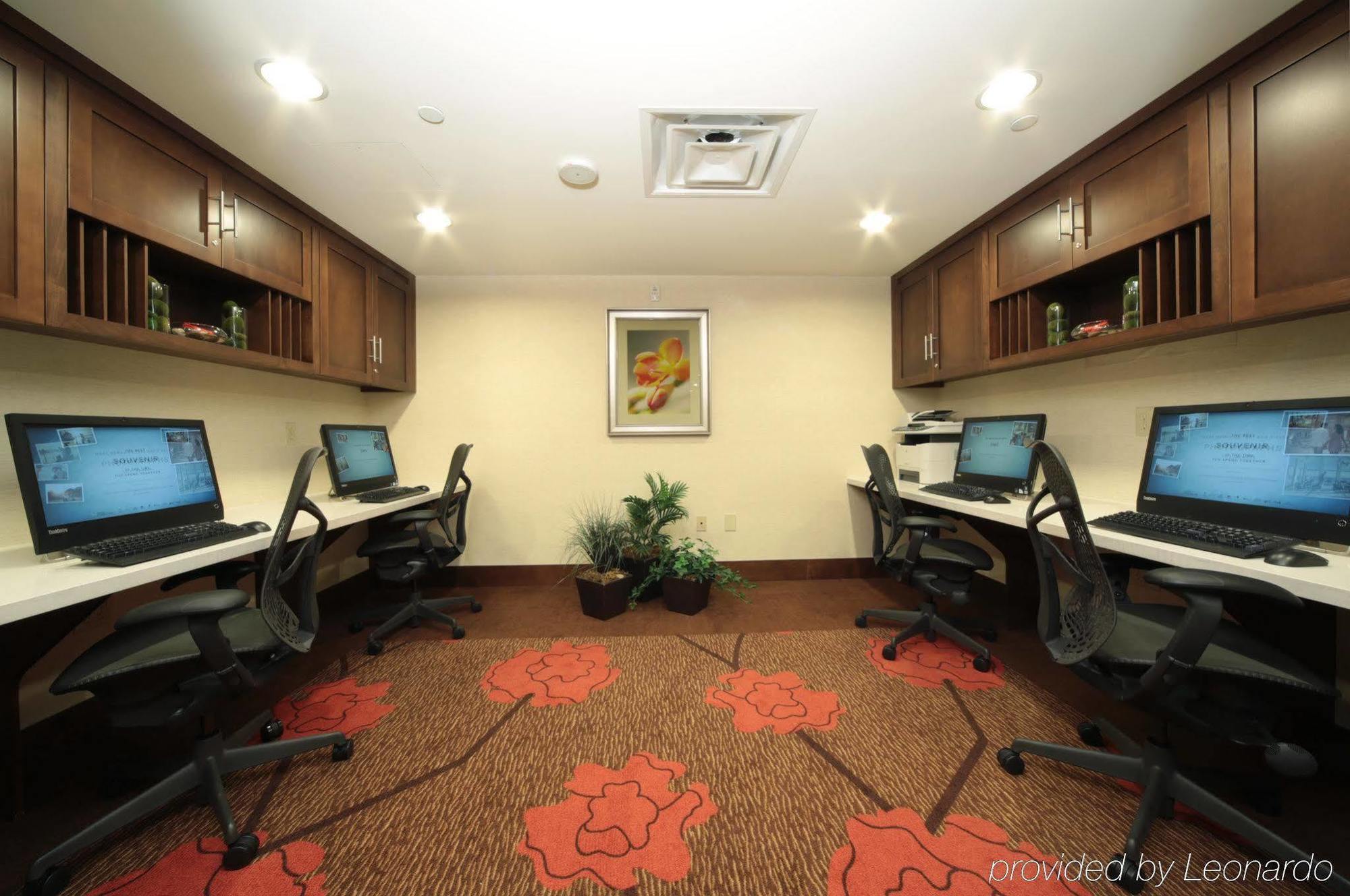 Hilton Garden Inn Pittsburgh University Place Бизнес снимка
