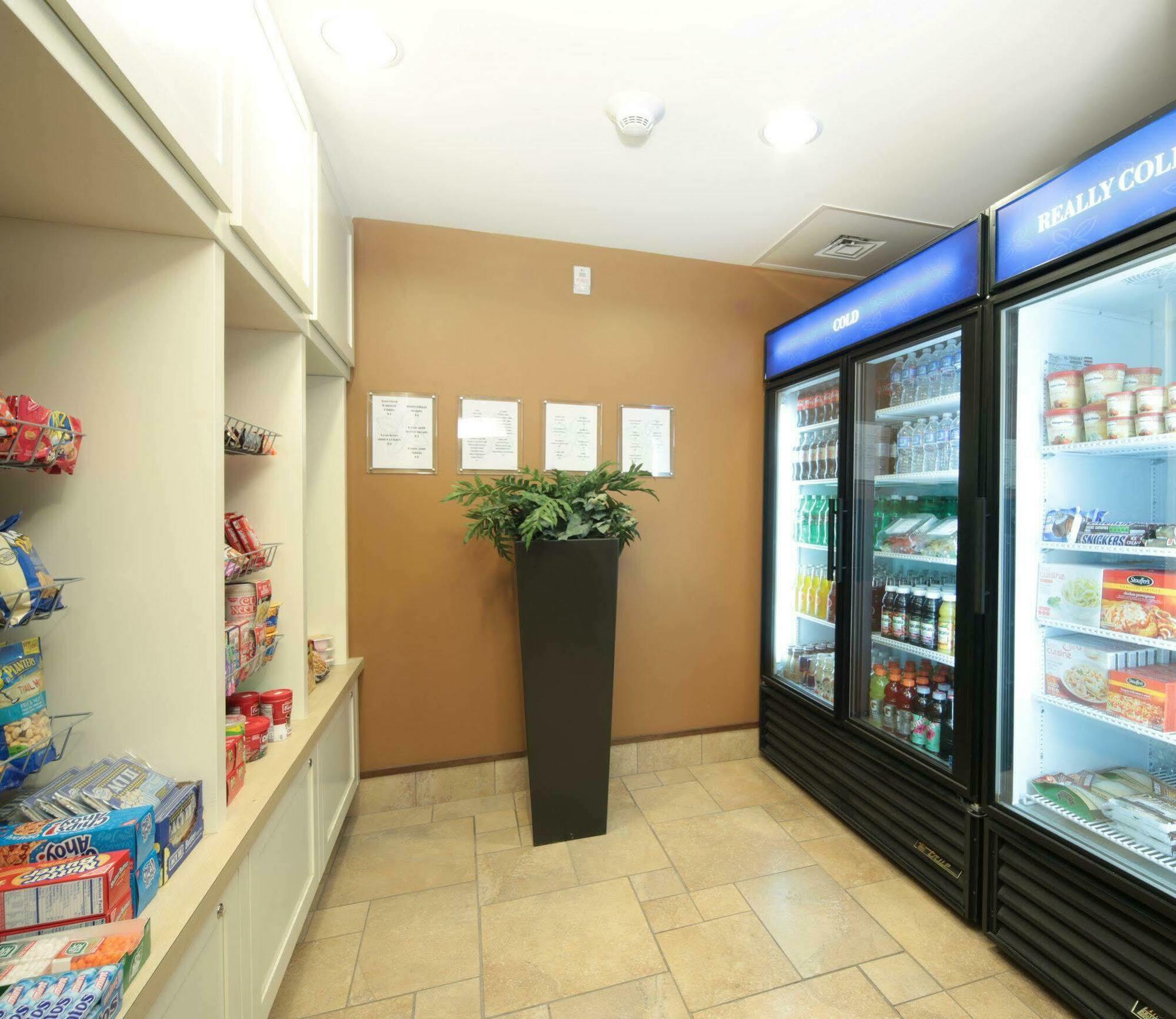 Hilton Garden Inn Pittsburgh University Place Ресторант снимка